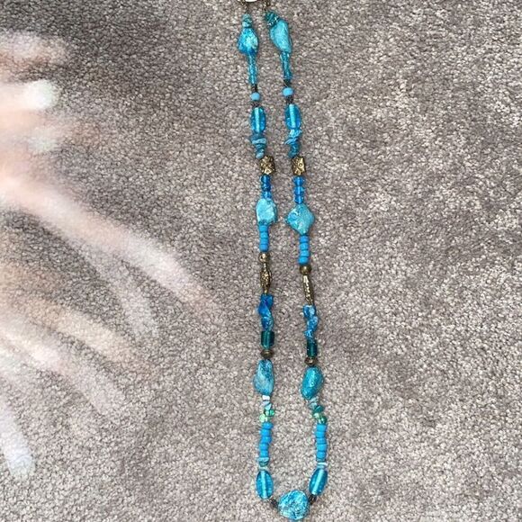 Vintage Turquoise Beaded Necklace!  - Picture 2 of 11